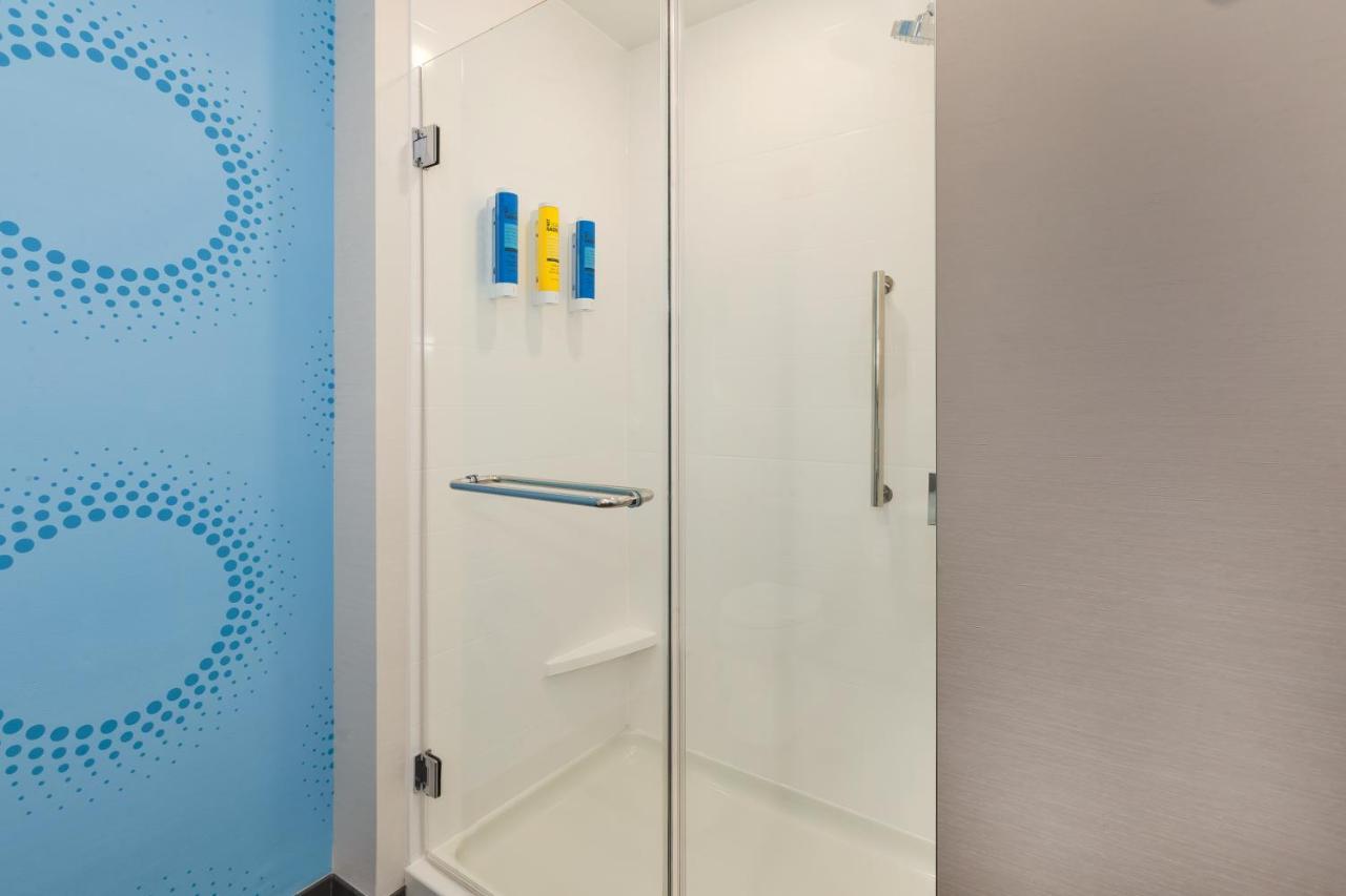מלון Tru By Hilton Comstock Park Grand Rapids, Mi מראה חיצוני תמונה